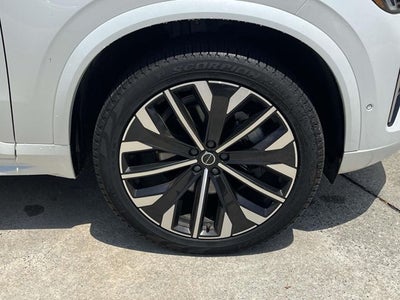 2025 Volvo XC90 B6 Plus 7-Seater 2025.5